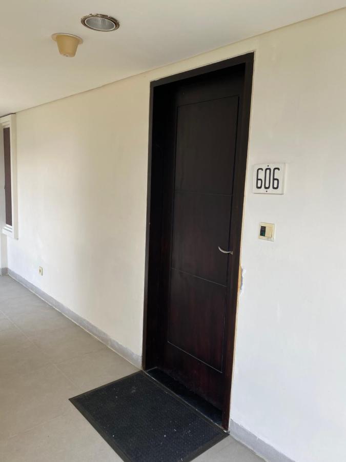 Stylish 2 Bedroom Penthouse Apt, Newly Refreshed, 50 Mbps, Pool, Gym, Resto Kuta Lombok Εξωτερικό φωτογραφία
