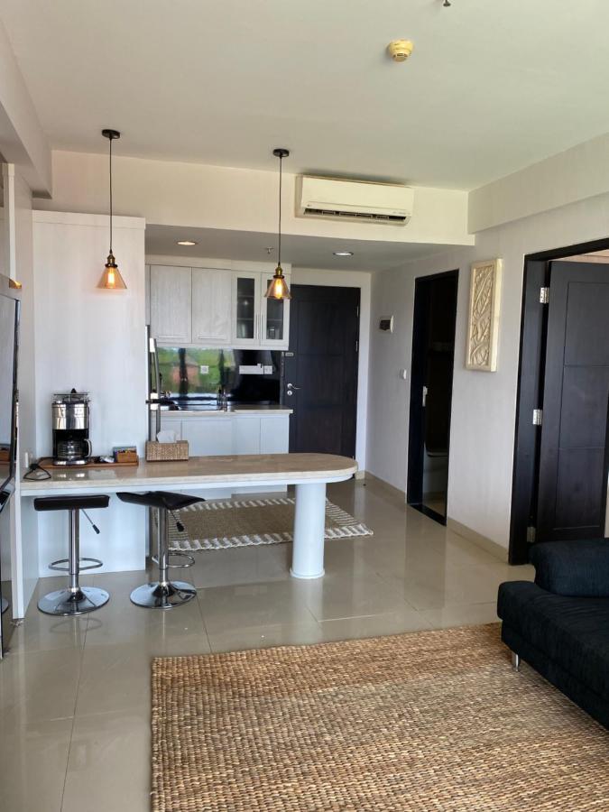 Stylish 2 Bedroom Penthouse Apt, Newly Refreshed, 50 Mbps, Pool, Gym, Resto Kuta Lombok Εξωτερικό φωτογραφία