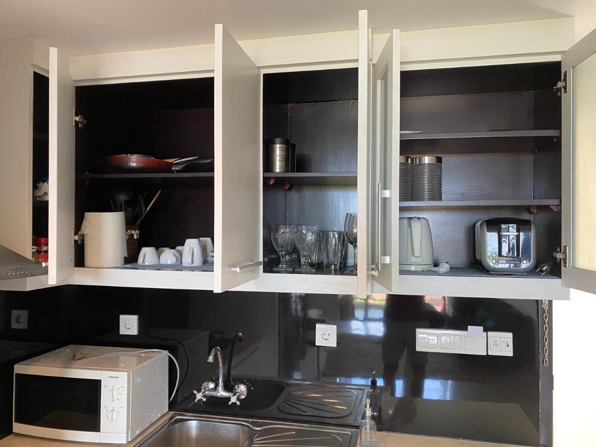 Stylish 2 Bedroom Penthouse Apt, Newly Refreshed, 50 Mbps, Pool, Gym, Resto Kuta Lombok Εξωτερικό φωτογραφία